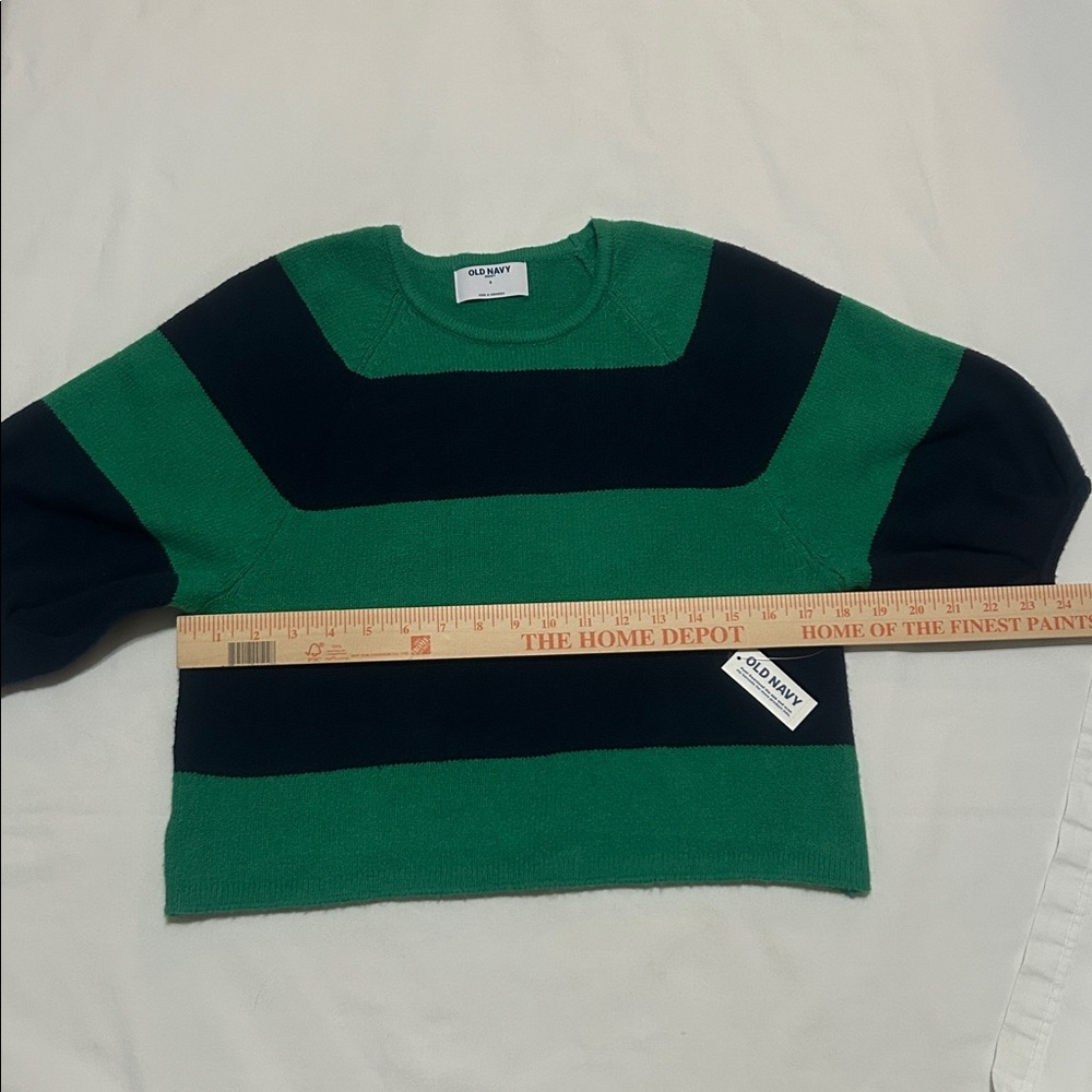 Old Navy Women's Crop Short Sleeves Sweater with Green and Blue Stripes L NWT - Picture 4 of 11